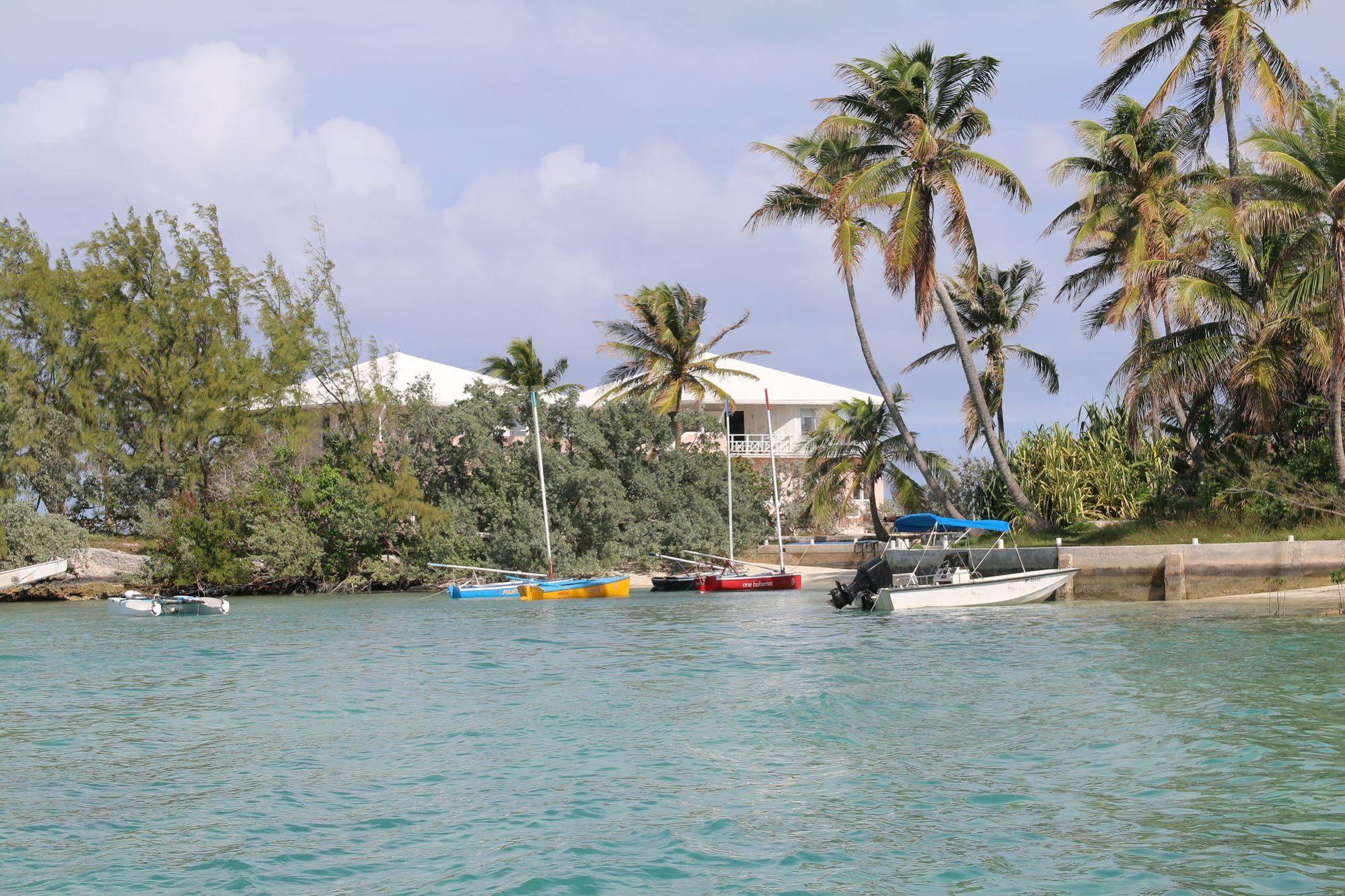 Regatta Point Hotel George Town