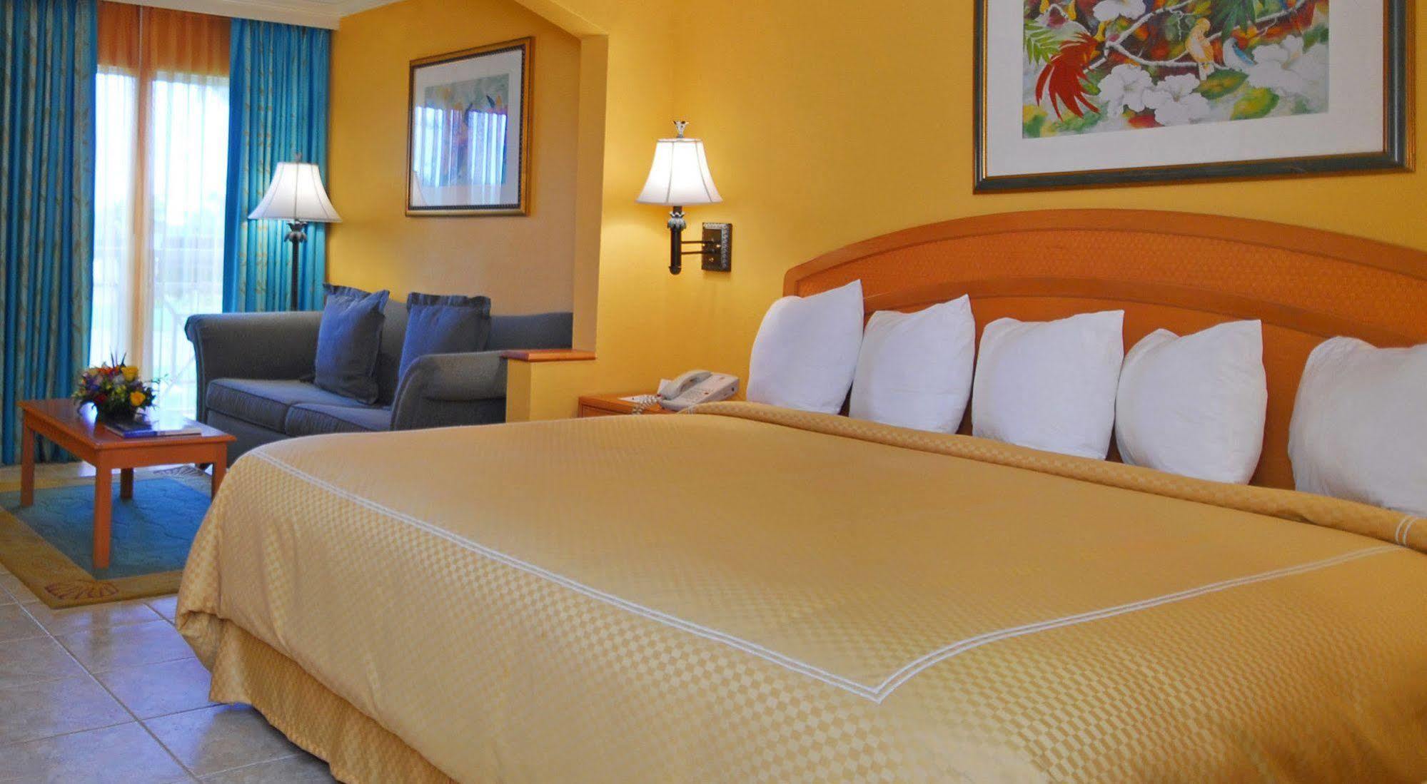 Comfort Paradise Island Hotel Creek Village