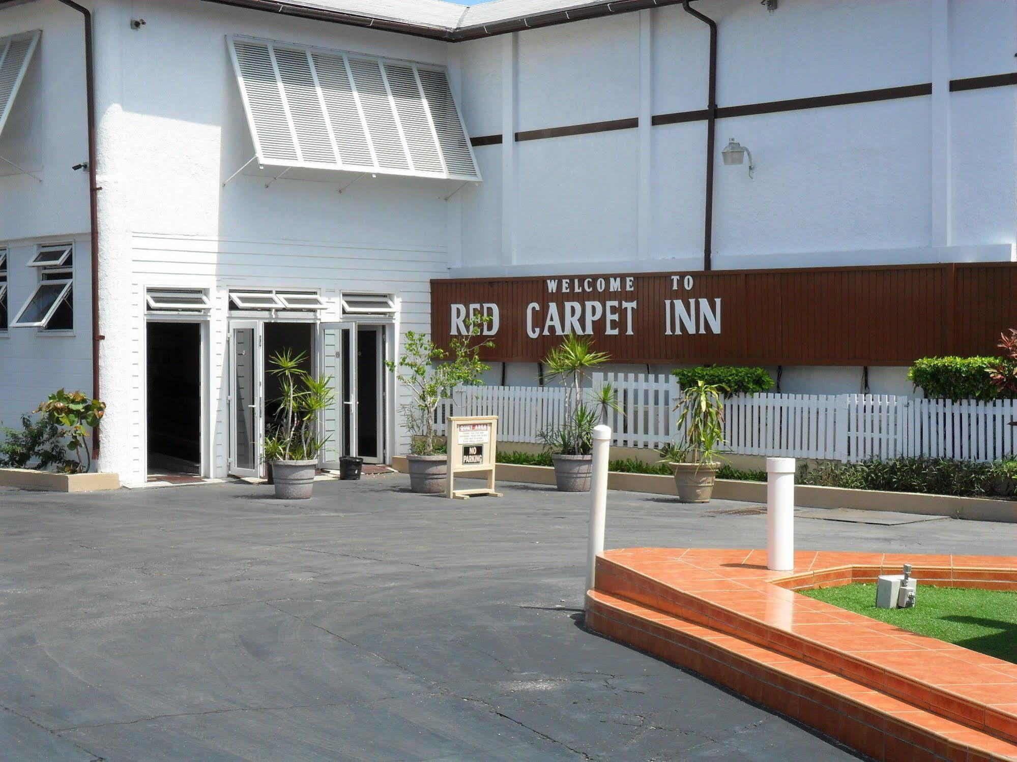 Red Carpet Select - Nassau
