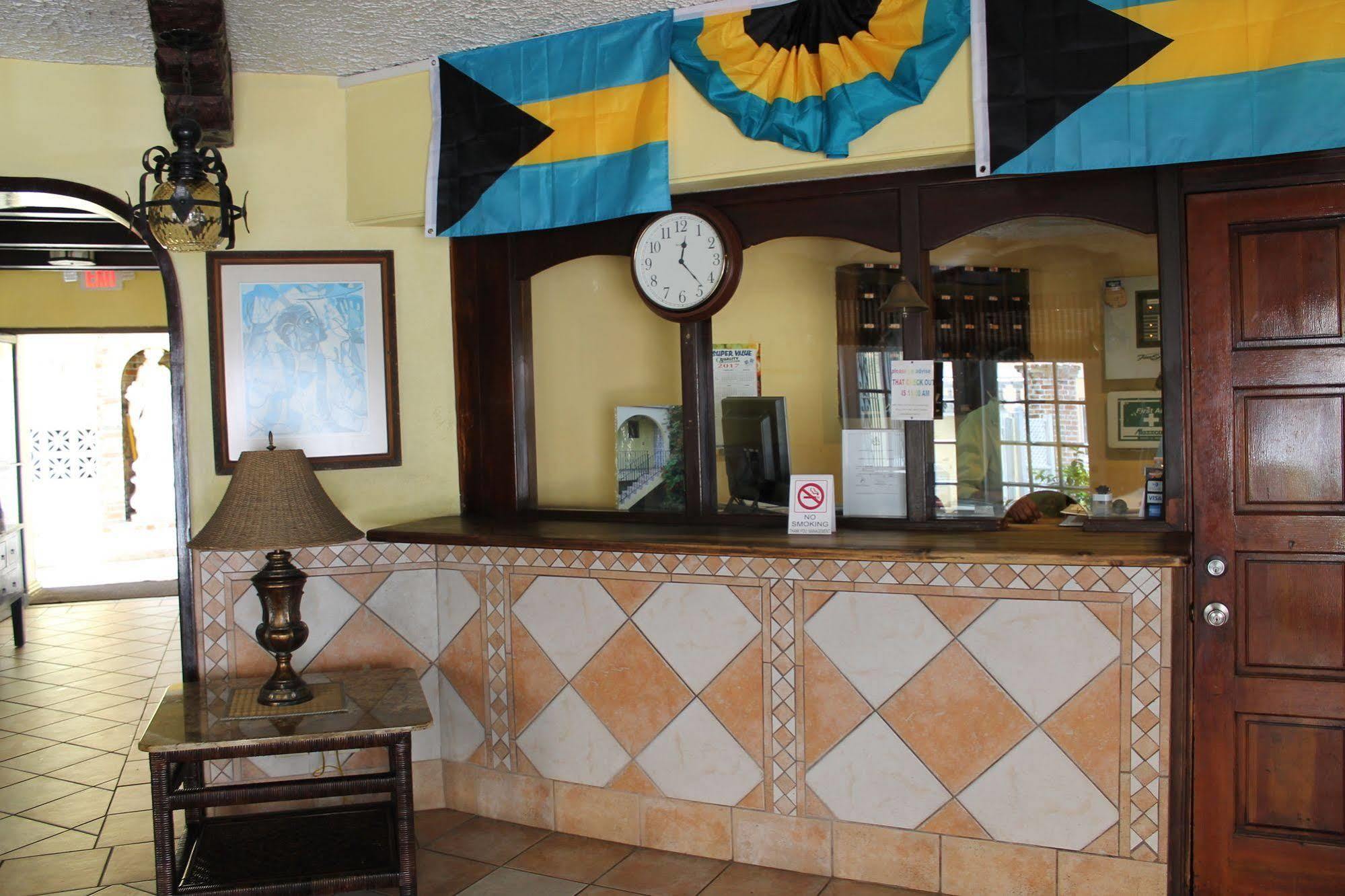 Hotel El Greco Nassau