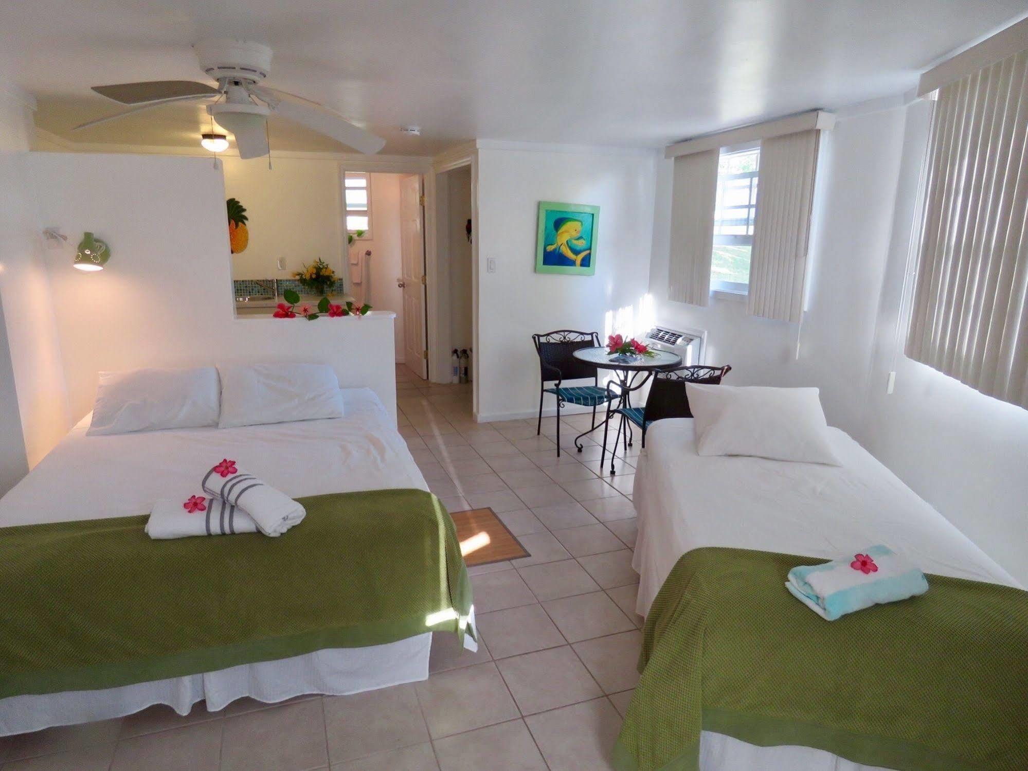 The Rainbow Lodge Alice Town (Harbour)