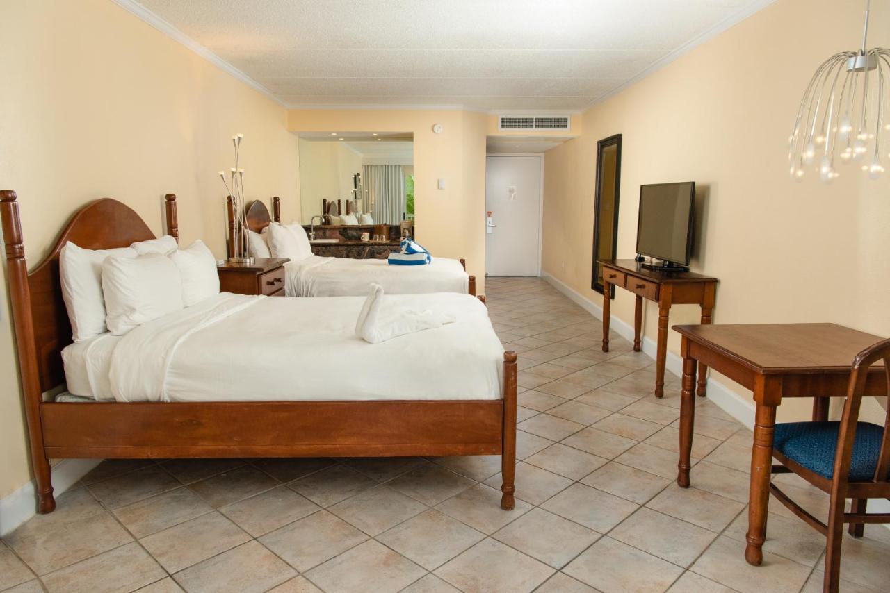 Abaco & Boat Harbour Resort 4*