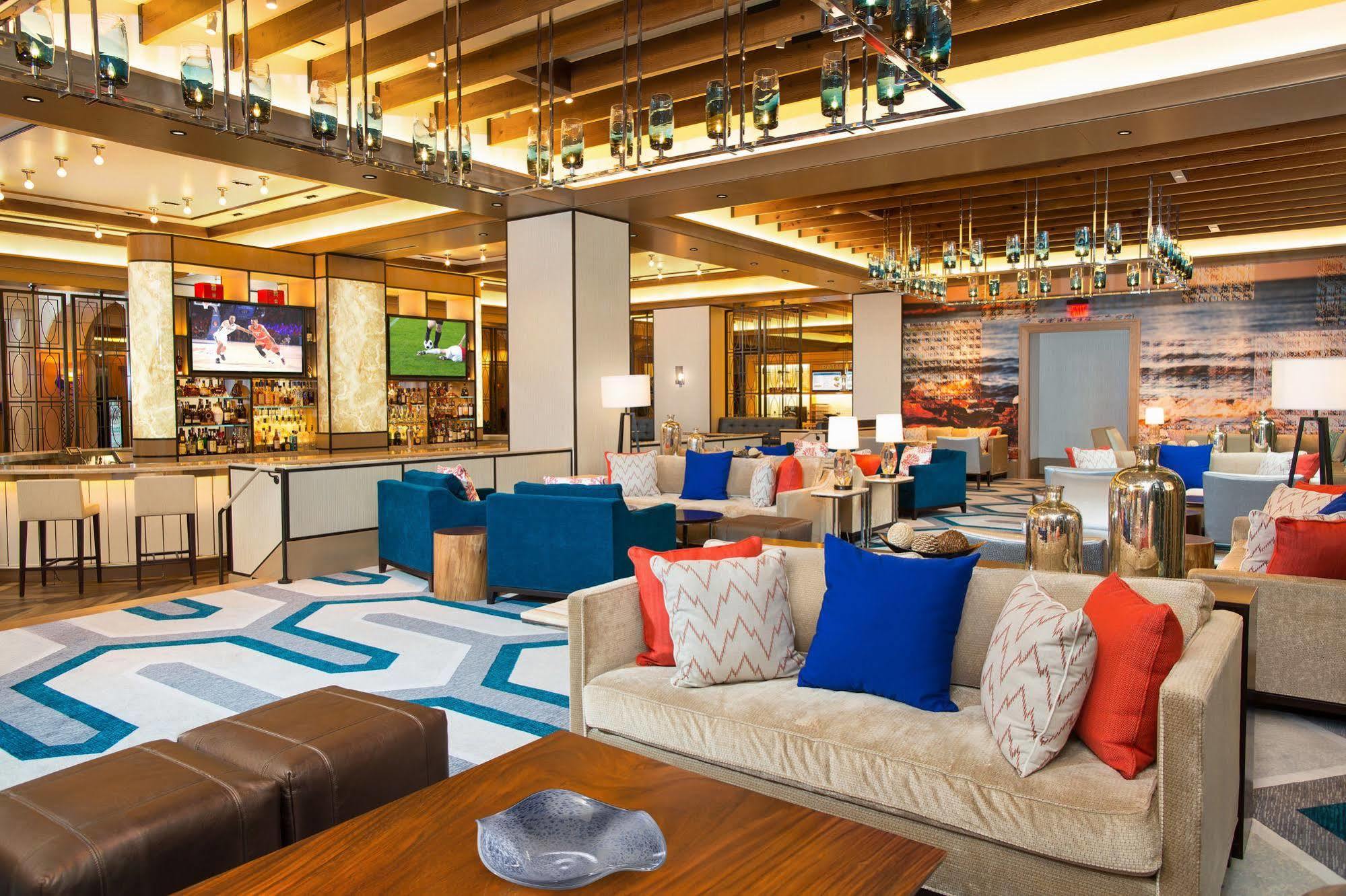 Harborside & Vacation At Atlantis 4* Nassau
