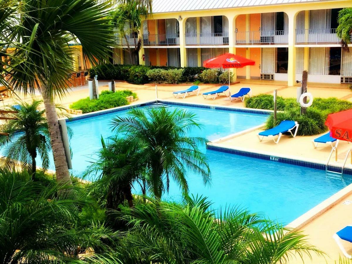 Hotel Royal Islander Freeport