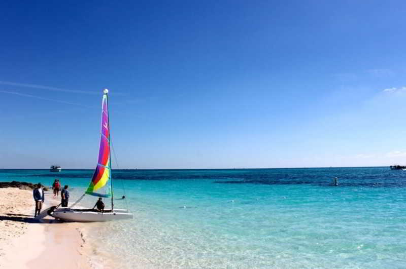 Memories Grand Bahama Resort
