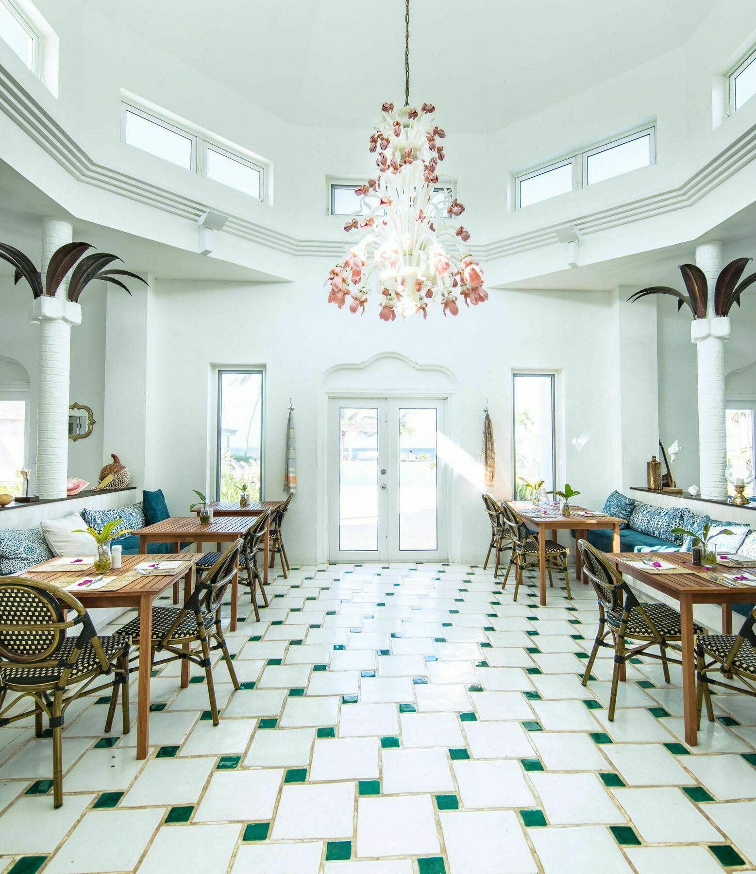 La Bougainvillea Villa *