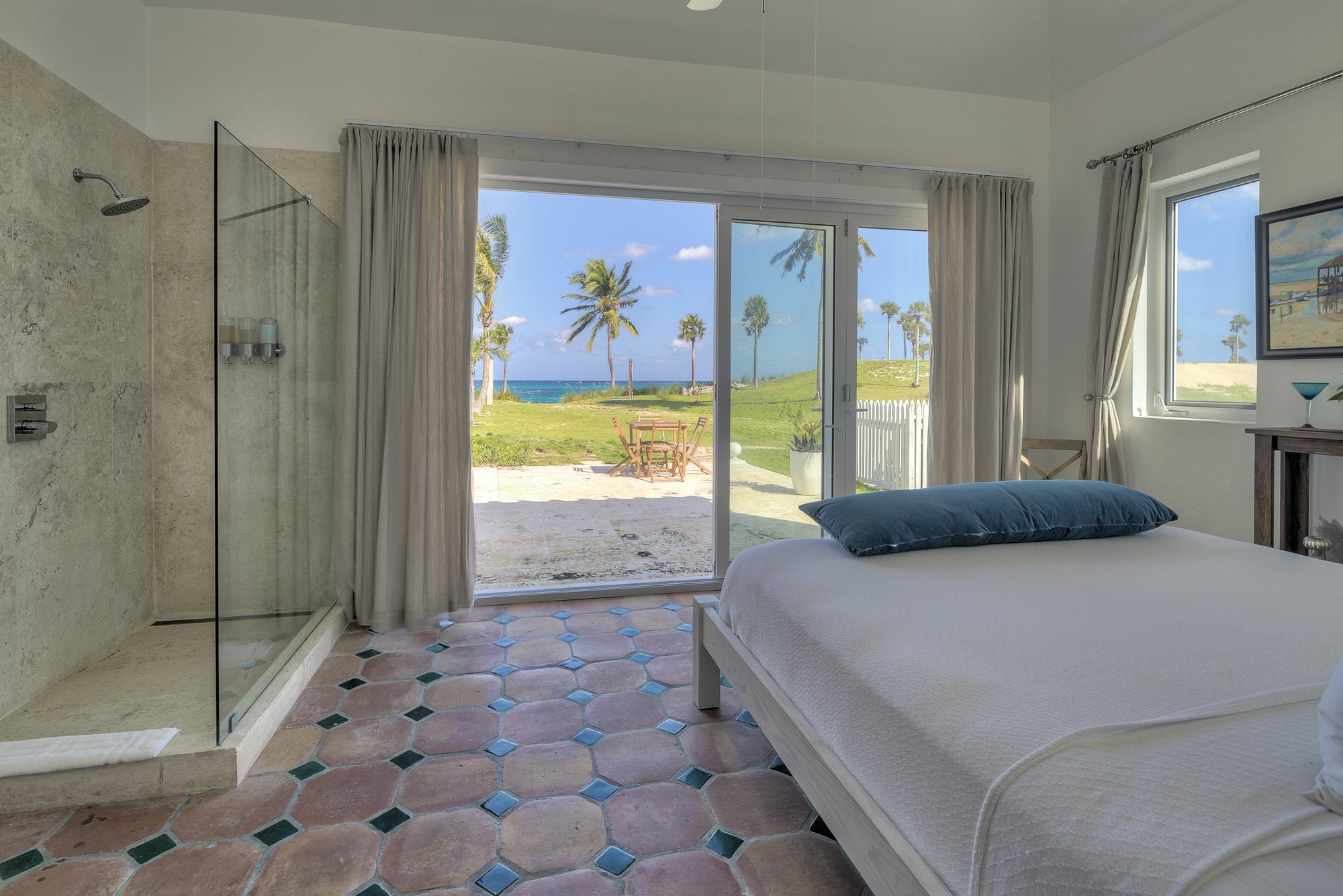 La Bougainvillea Villa