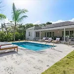 Pink Sands Resort