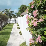 Royal Palm Hotel