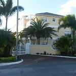 Realty Shores