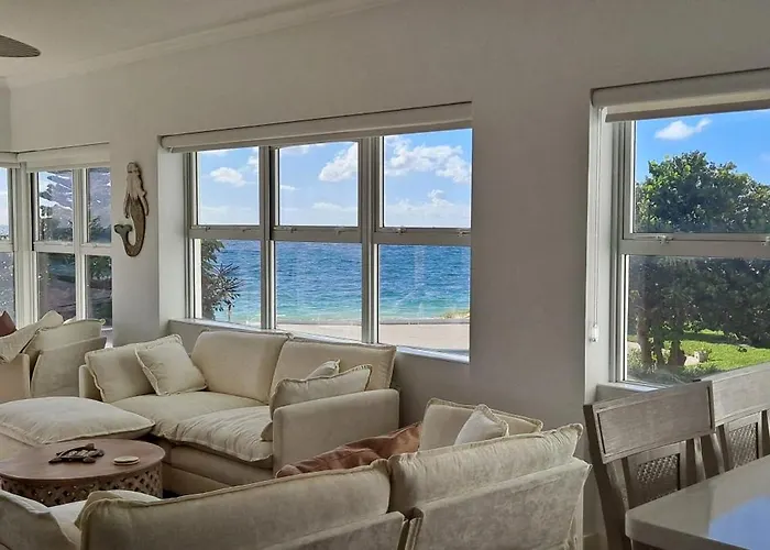 Newly Remodeled Luxury Beachfront 2-Bedroom Condo