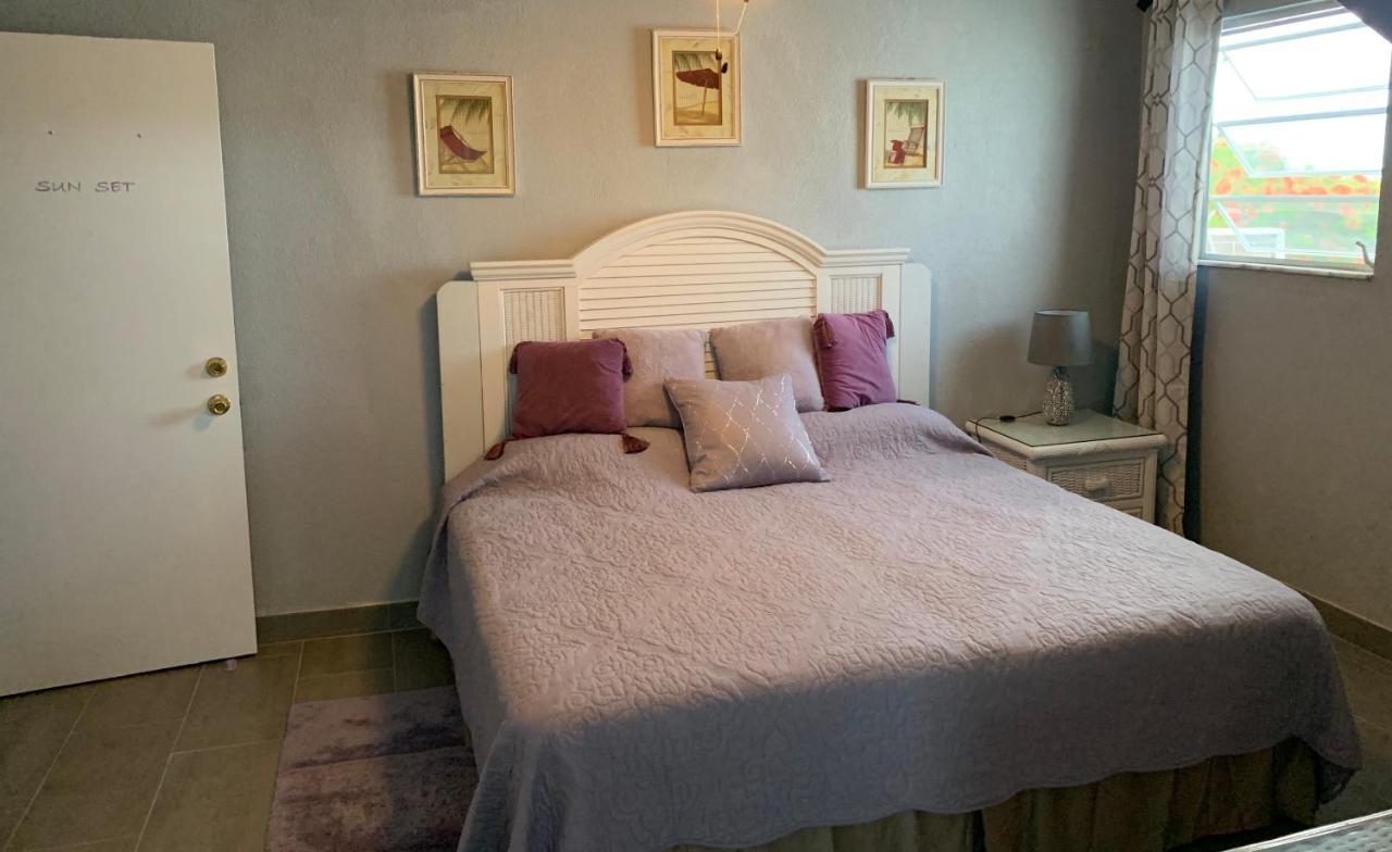 Turtles Nest Bahamas Homestay George Town