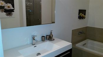Realty Shores Nassau