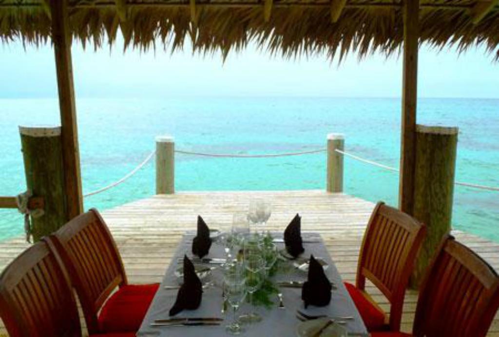 Compass Point 4* Nassau