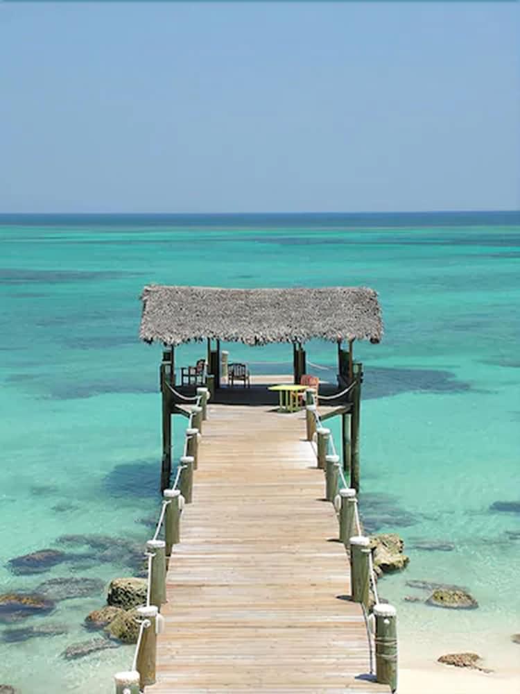 Compass Point Resort