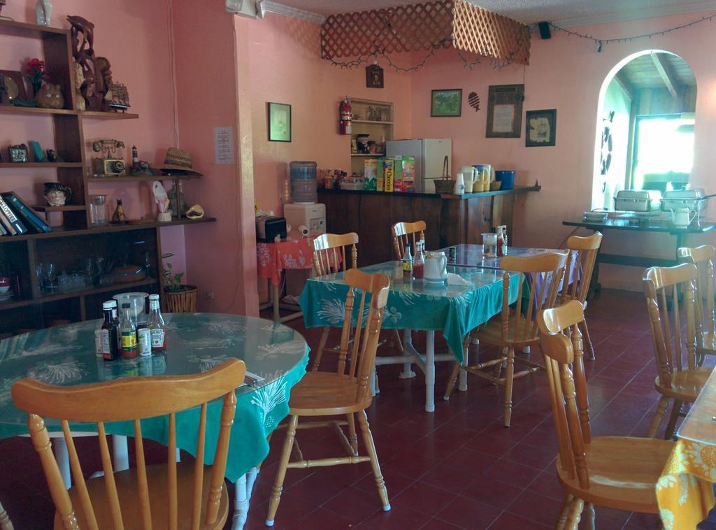 Orange Hill Inn 3*