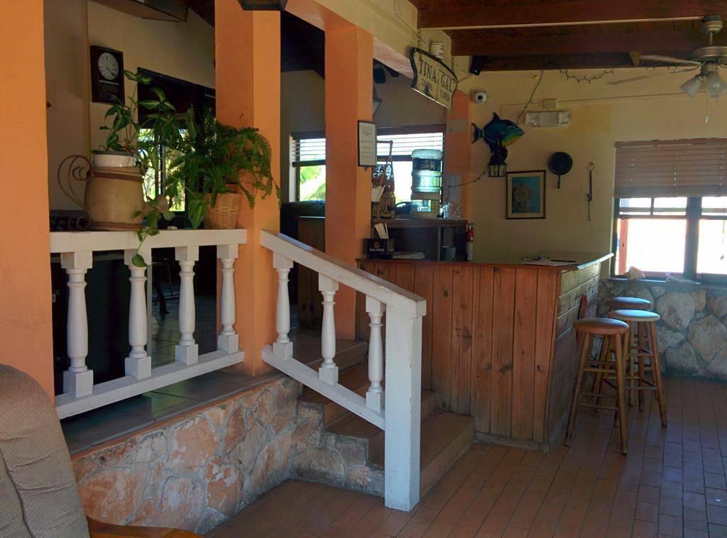 Inn Orange Hill
