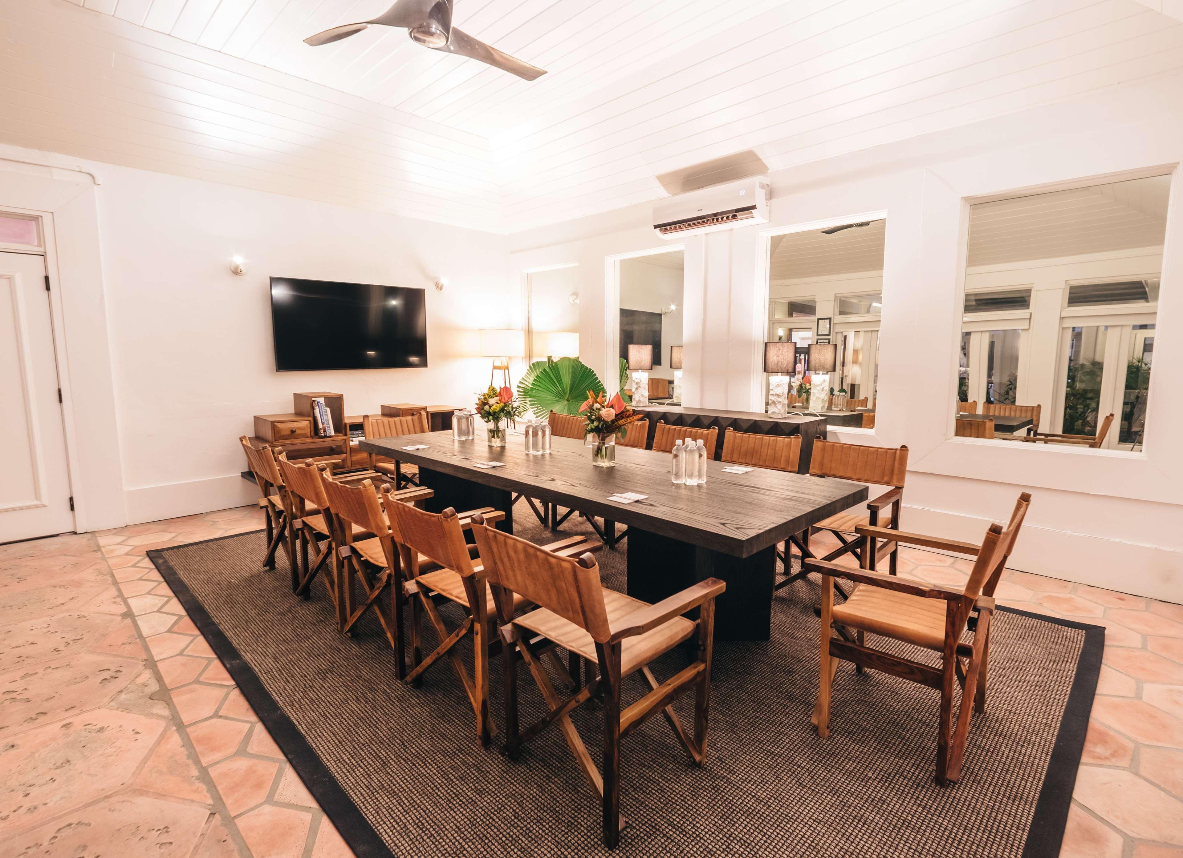 Resort Pink Sands Dunmore Town