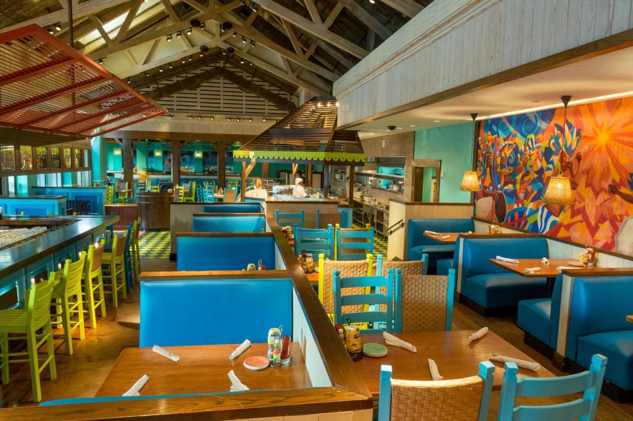The Royal At Atlantis Resort Creek Village