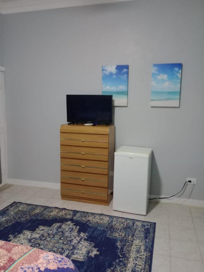Hotel Surfers Manor 3*