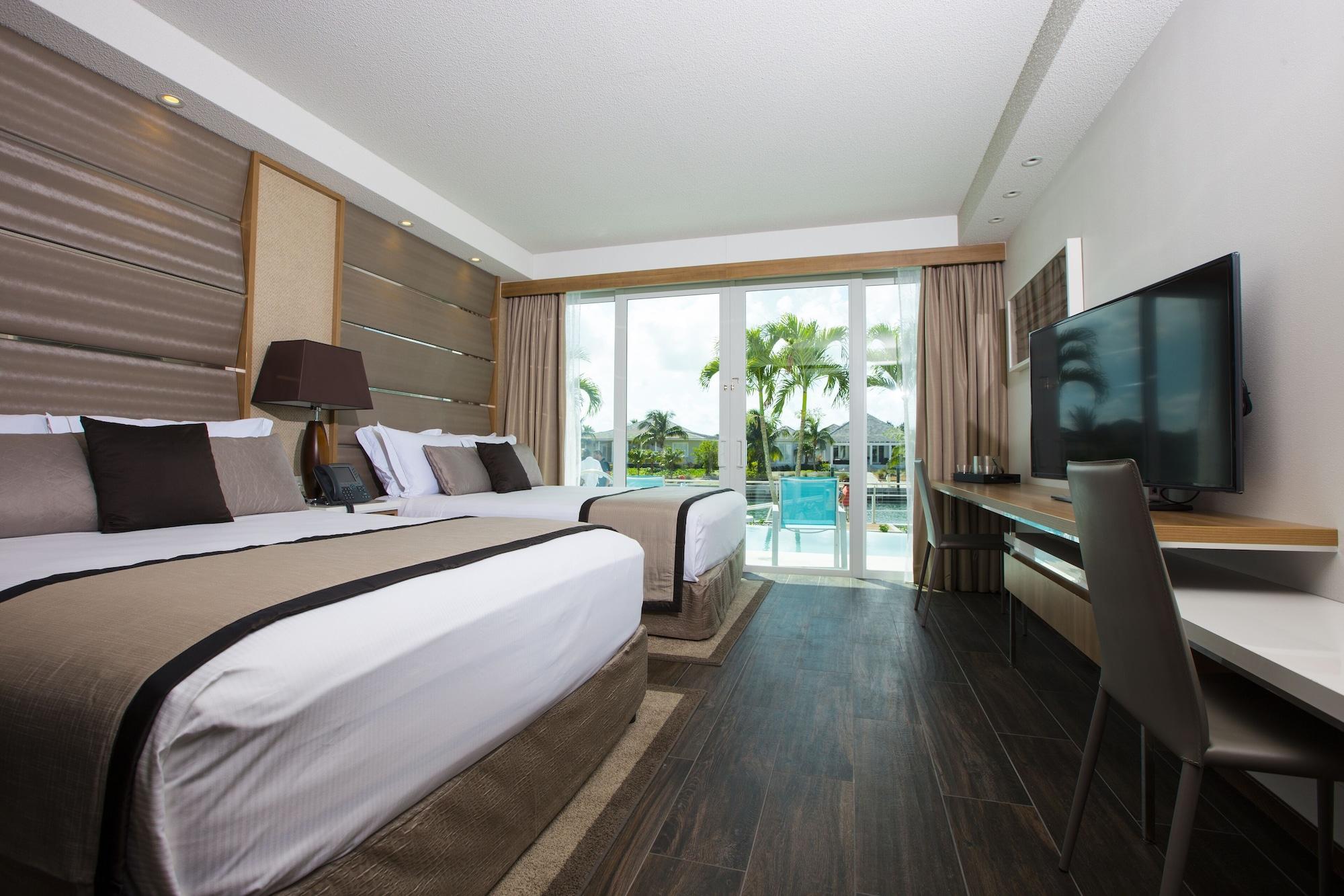 Resort World Bimini 4*