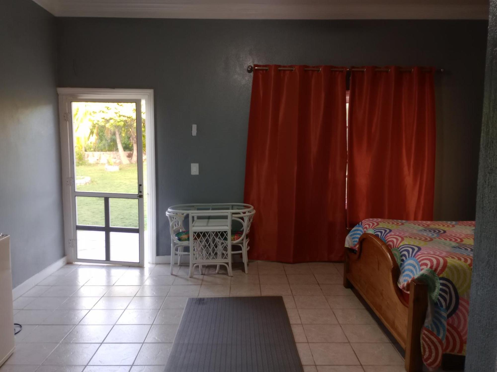 Surfers Manor Hotel