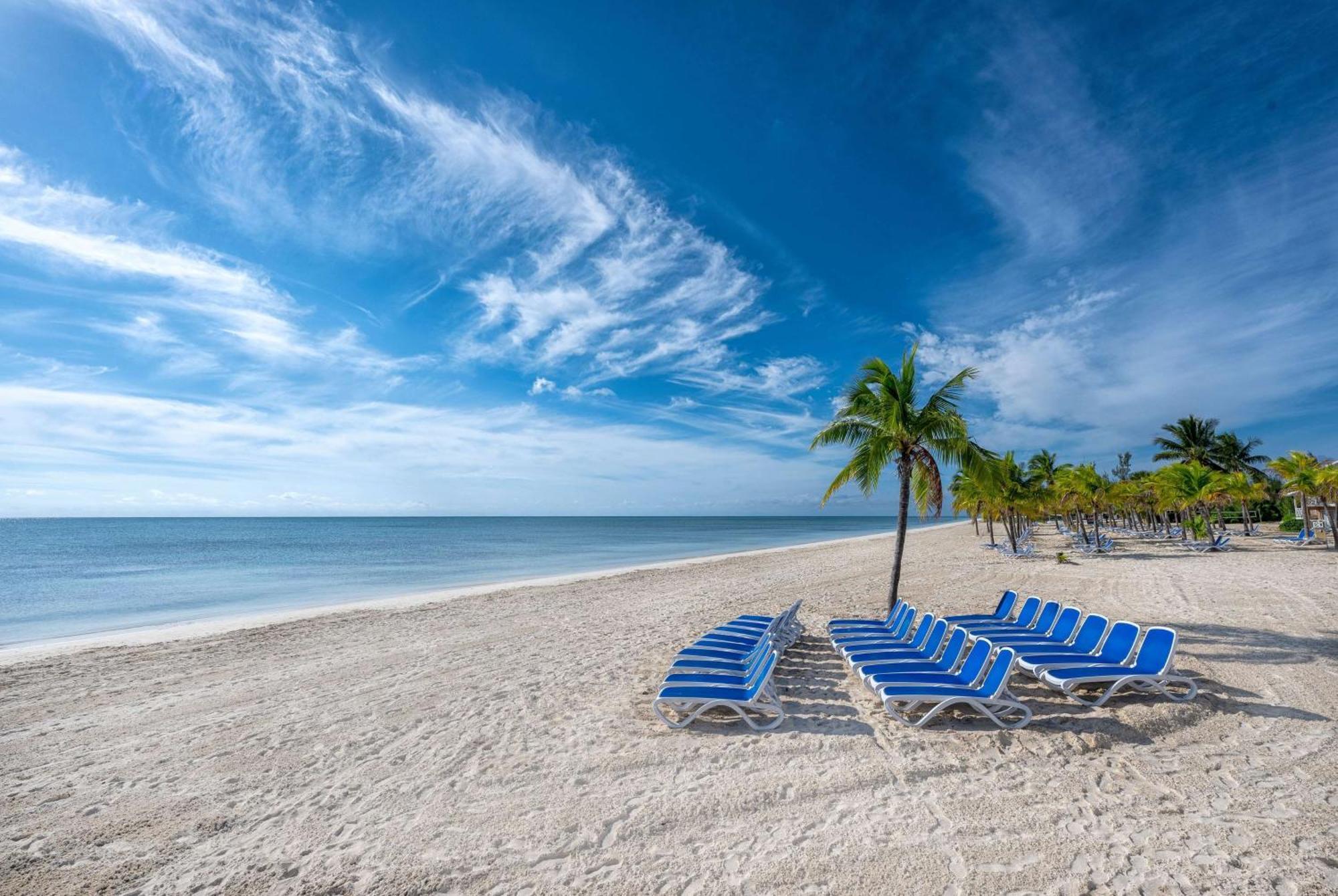 Viva Fortuna By Wyndham, A Trademark 3* Freeport