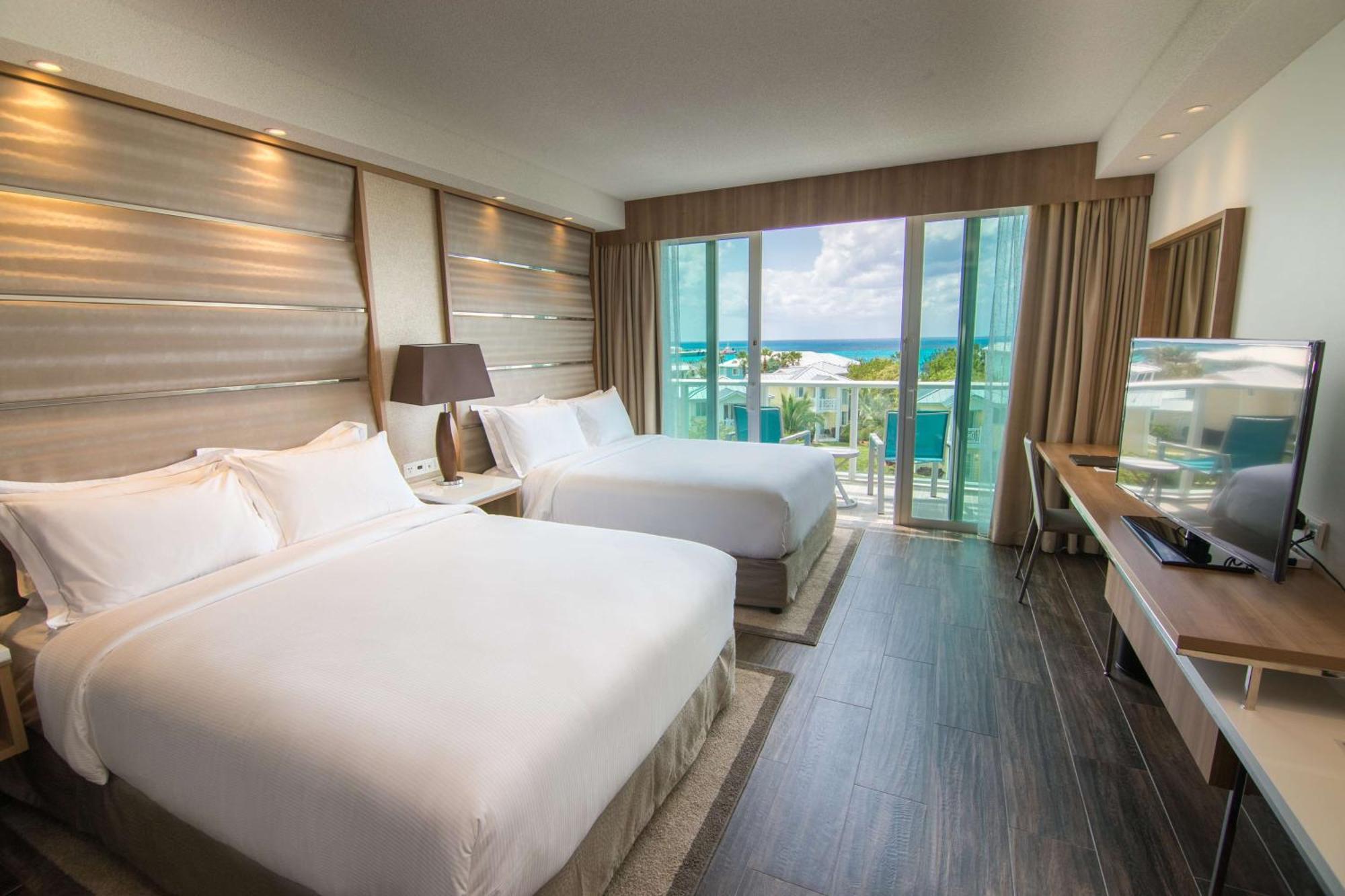 World Bimini 4*