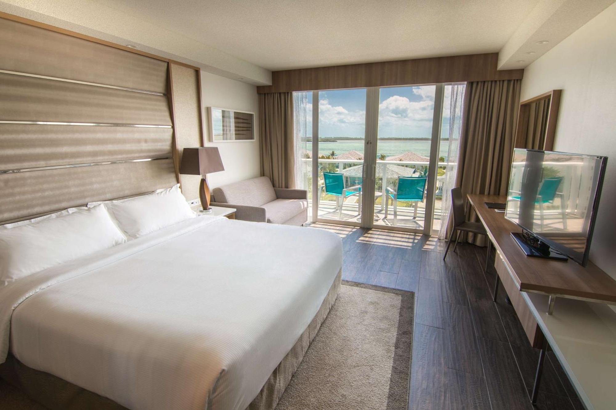 Resort World Bimini 4*