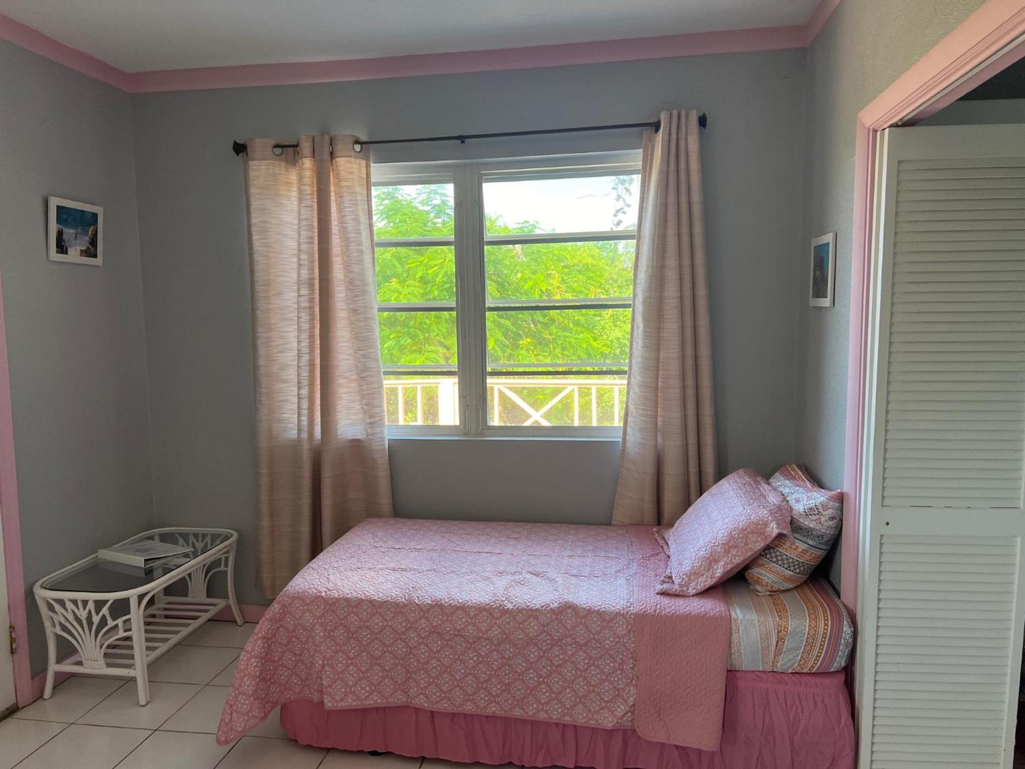 Homestay Turtles Nest Bahamas *