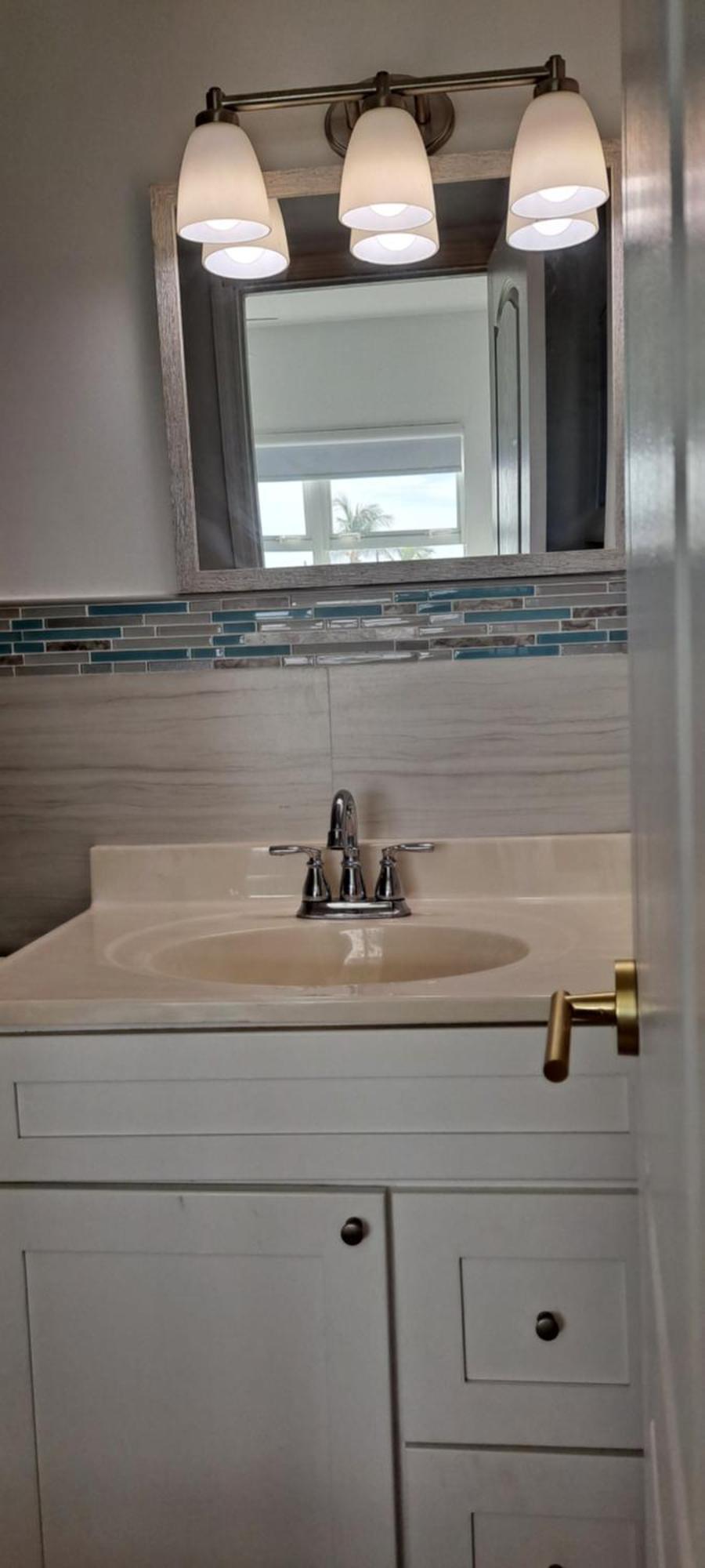 Newly Remodeled Luxury Beachfront 2-bedroom