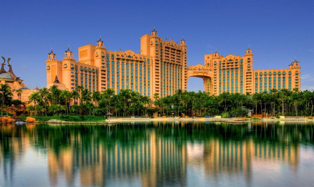 The Royal At Atlantis Resort Creek Village