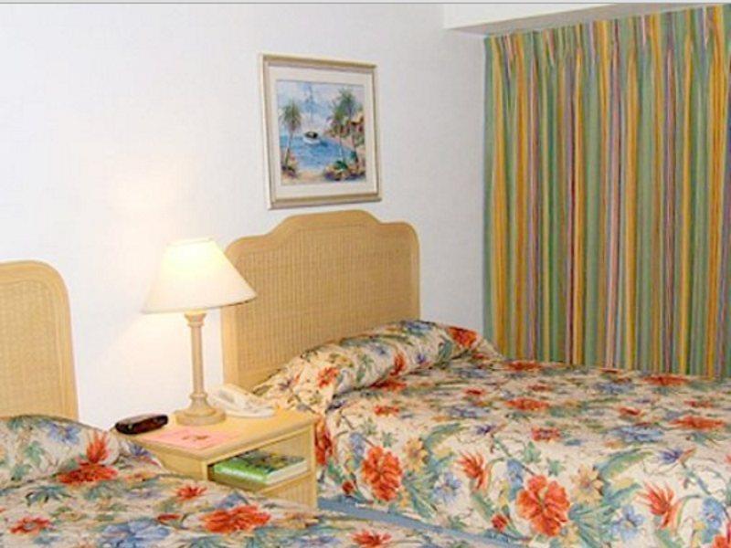 Resort Castaways And
