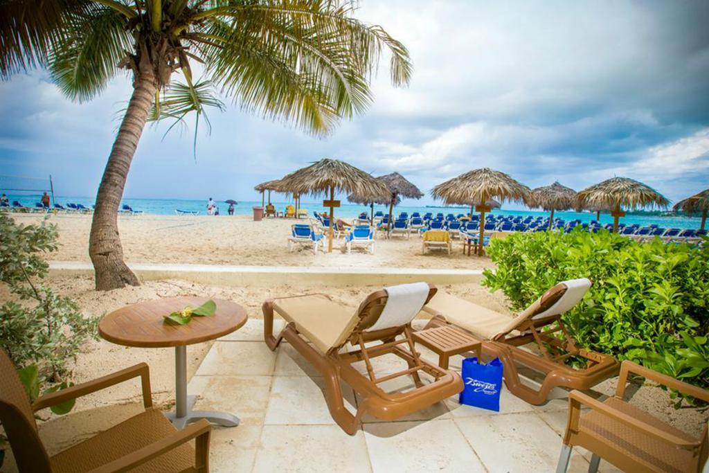 Breezes & Inclusive, Bahamas (adults Only)
