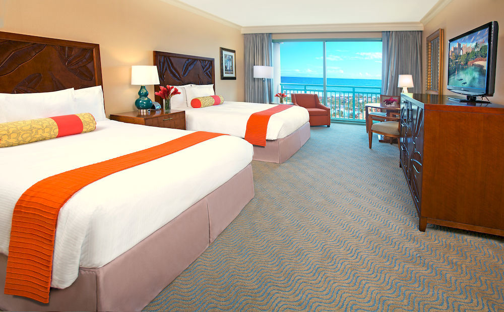The Royal At Atlantis Resort Creek Village