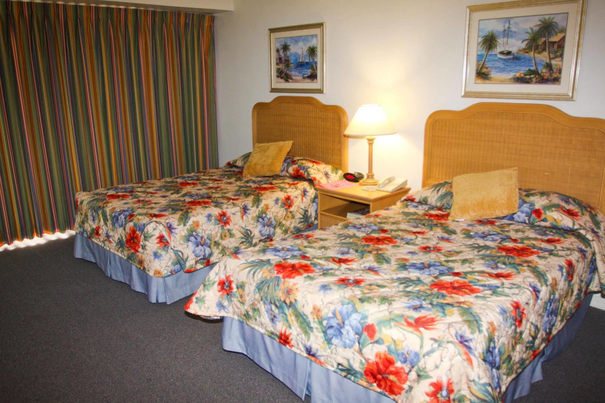 Resort Castaways And