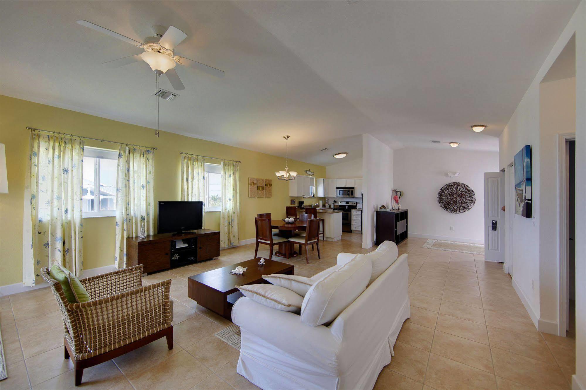 Resort World Bimini 5*