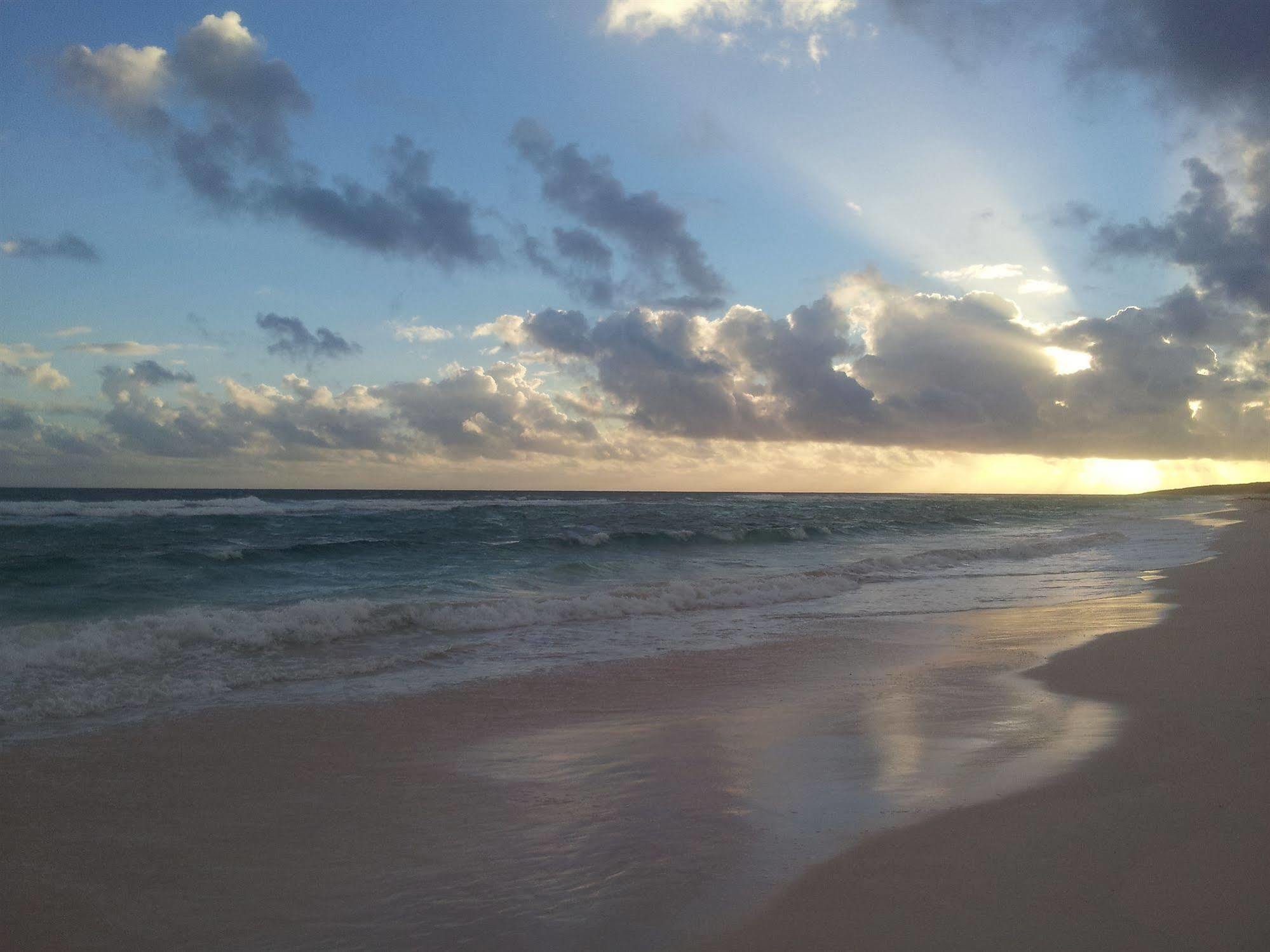 Resort Ocean Dream Smith Town